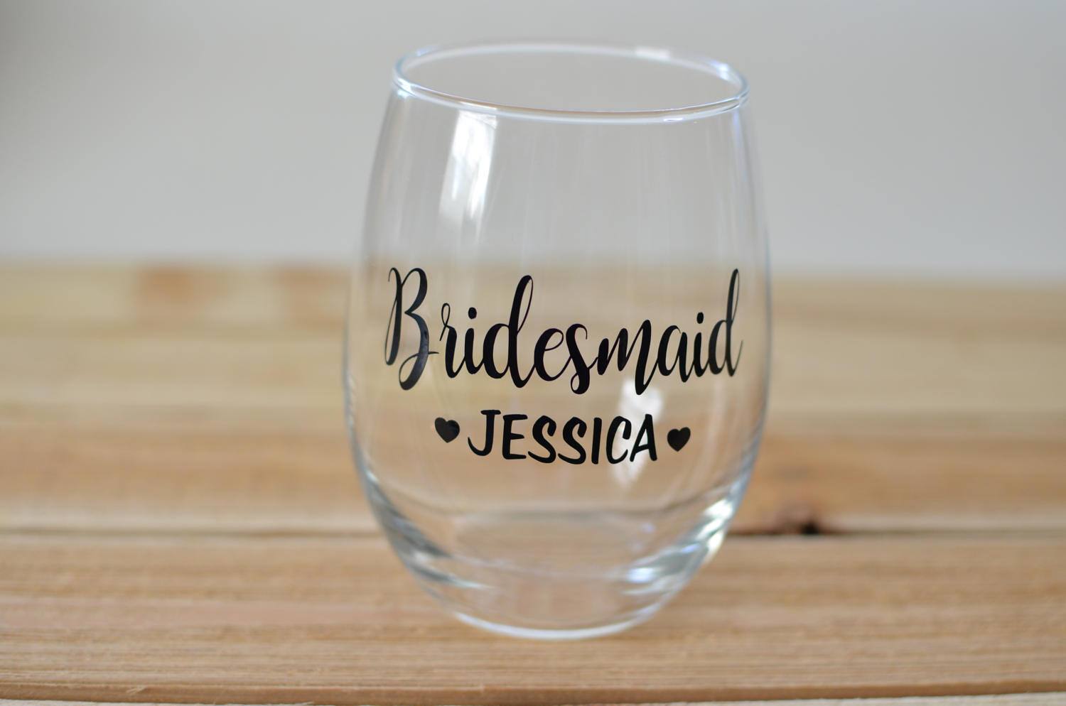 https://twistedhangers.com/wp-content/uploads/2017/03/personalized-wine-glass-bride-wine-glass-58cb62761.jpg